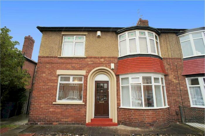 2 Bedroom Flat To Rent In Closefield Grove, Whitley Bay NE25