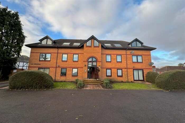 2 Bedroom Flat To Rent In The Grange, Grange Road, Shirley, SO16