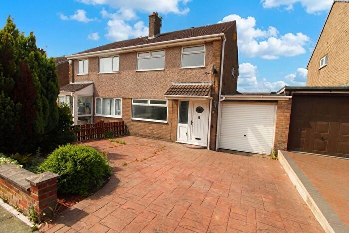 3 Bedroom Semi-Detached House For Sale In Cormorant Close, Blyth, NE24