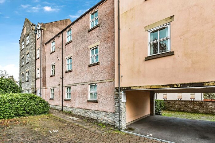 2 Bedroom Flat For Sale In Sheldon Mill, Wells, Somerset, BA5