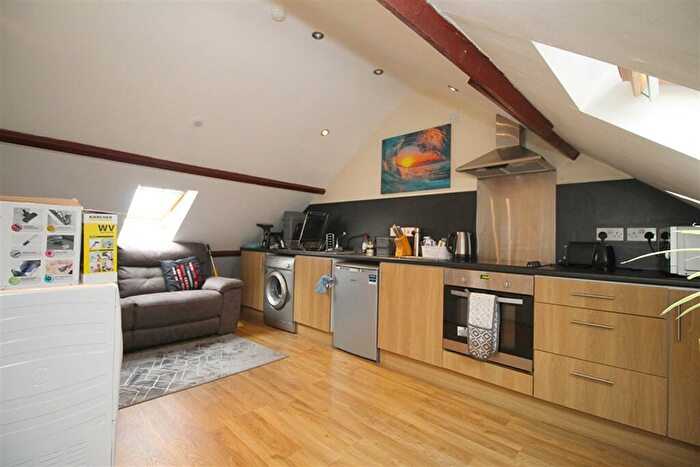 1 Bedroom Flat To Rent In Kirkhill, Shepshed, LE12