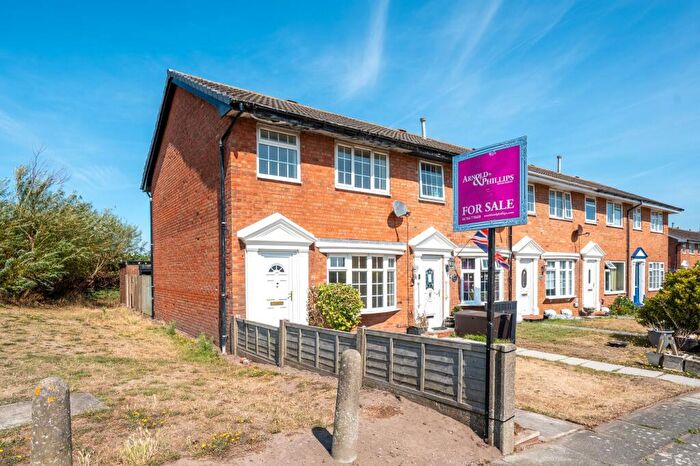 3 Bedroom End Of Terrace House For Sale In Preesall Close, Southport, PR9