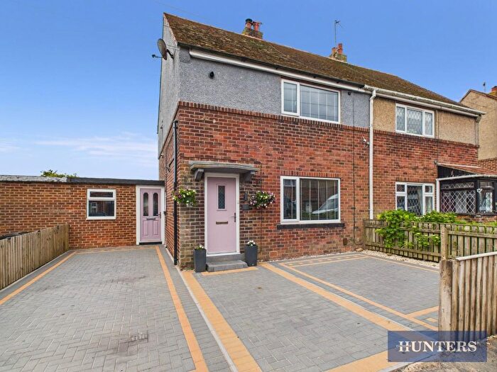 2 Bedroom Semi-Detached House For Sale In West Road, Filey, YO14