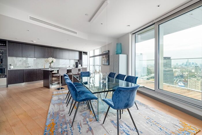 3 Bedroom Flat For Sale In Biscayne Avenue, London, E14