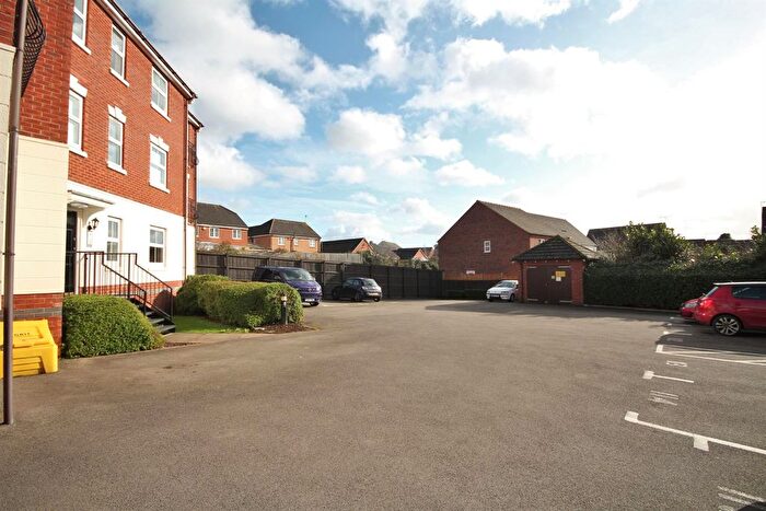 2 Bedroom Flat To Rent In Florence Road, Coventry, CV3