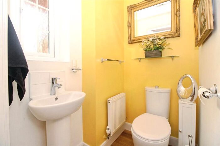 4 Bedroom Detached House For Sale In Sunloch Close, Burbage, Hinckley, Leicestershire, LE10