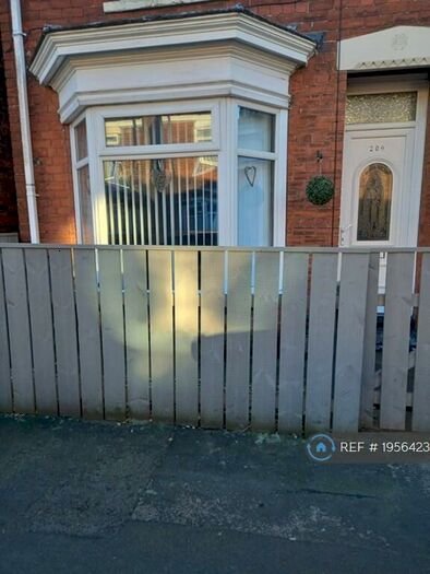 2 Bedroom Semi-Detached House To Rent In Blenheim Street, Hull, HU5