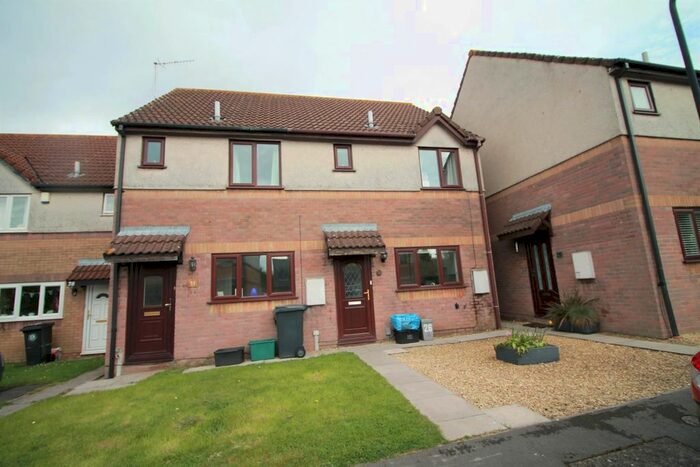 2 Bedroom Property To Rent In Campbells Farm Drive, Bristol, BS11