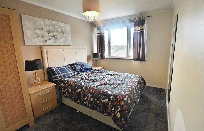 3 Bedroom Terraced House For Sale In Kennedy Close, Purbrook, Waterlooville, PO7