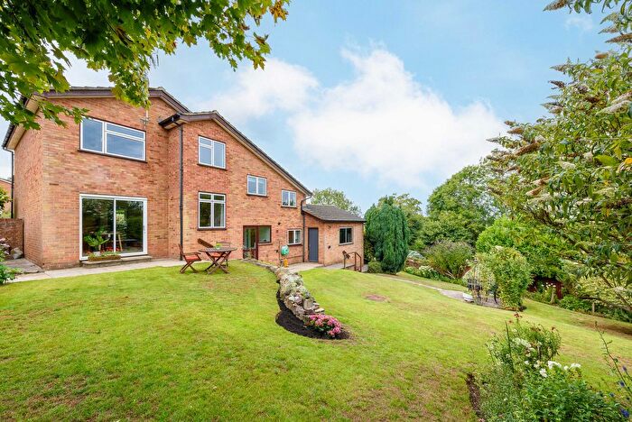 4 Bedroom Detached House For Sale In Brands Hill Avenue, High Wycombe, HP13