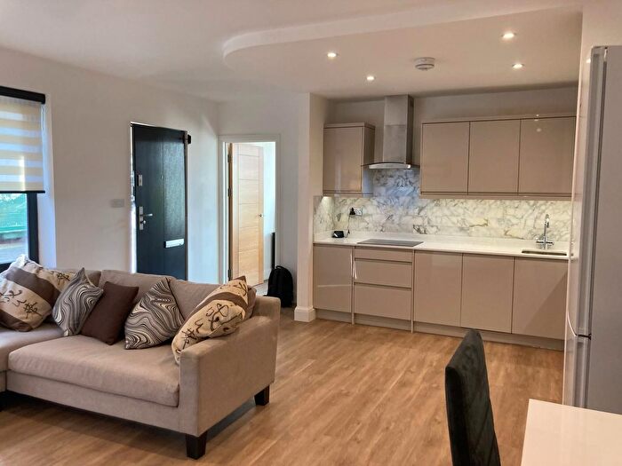 2 Bedroom Flat To Rent In Valley Gardens, Colliers Wood, London, SW19