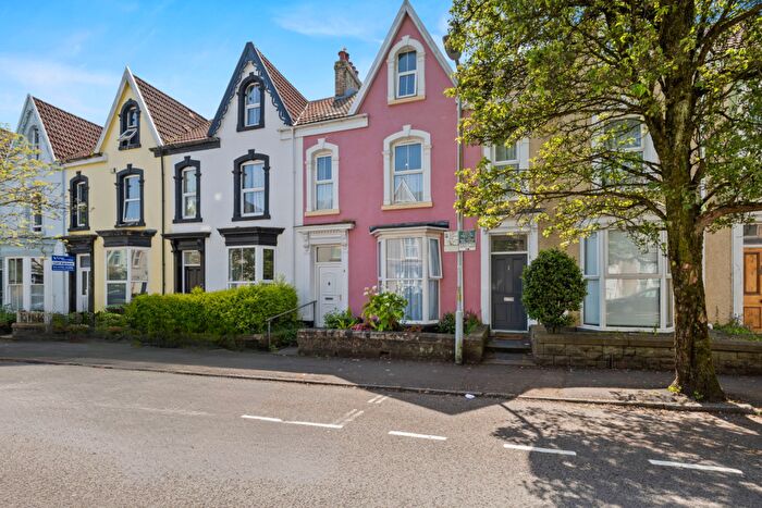 4 Bedroom Terraced House For Sale In St. Helens Avenue, Swansea, SA1
