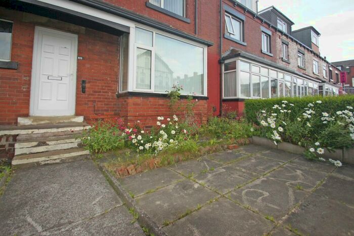 3 Bedroom Terraced House To Rent In Cardigan Road, Headingley, Leeds, LS6