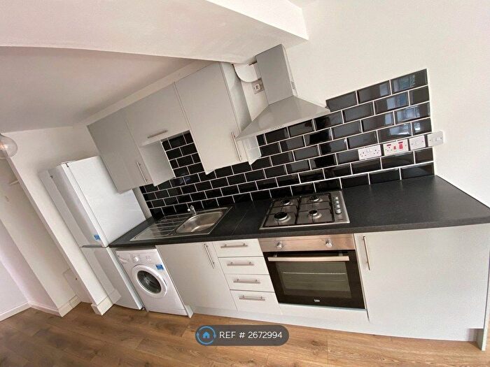 1 Bedroom Flat To Rent In Carlton Parade, Orpington, BR6