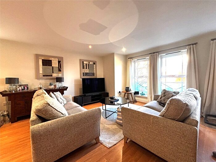 2 Bedroom Flat To Rent In Dene House, Frances Road, Windsor, SL4