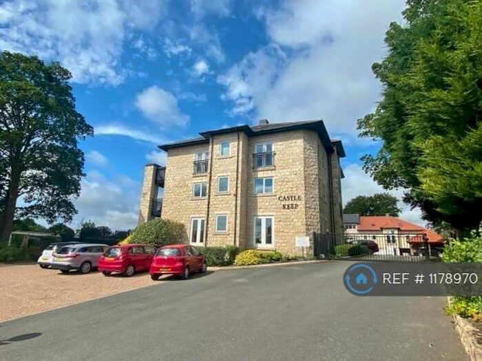 2 Bedroom Flat To Rent In Castle Keep, Wetherby, LS22