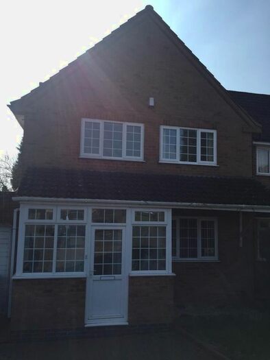 4 Bedroom Detached House To Rent In Tennal Drive, Birmingham, West Midlands, B32