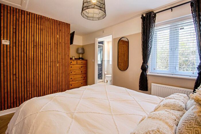3 Bedroom Detached House For Sale In Blencartha Crescent, Leeds, LS9
