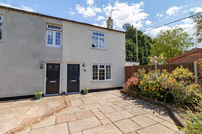 2 Bedroom Semi-Detached House For Sale In Mill Road, Wiggenhall St. Germans, King's Lynn, Norfolk, PE34