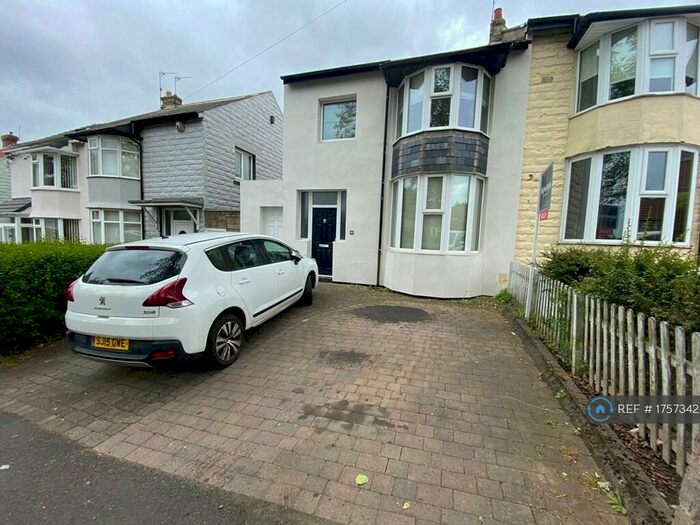 3 Bedroom Semi-Detached House To Rent In Windy Nook Road, Gateshead, NE10