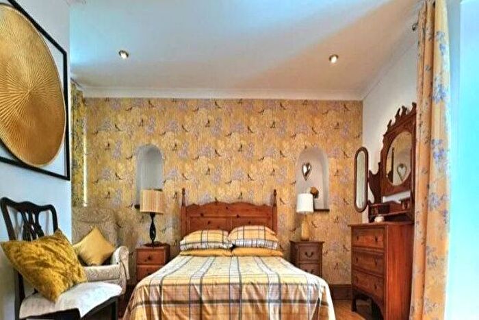 4 Bedroom Terraced House To Rent In Marine Road, Plymouth, PL9