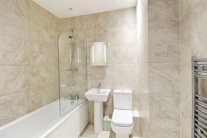 1 Bedroom Flat To Rent In Flat, Seel St Liverpool, L1