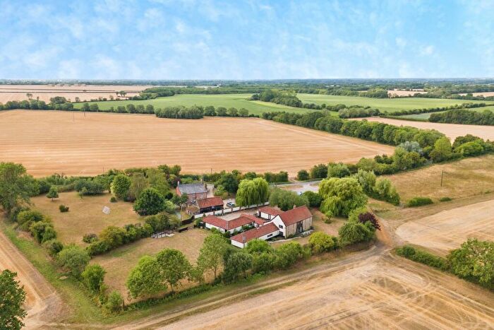 5 Bedroom Barn Conversion For Sale In Bunwell Road, Besthorpe, Norfolk, NR17
