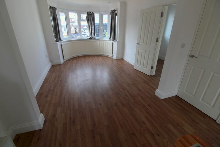4 Bedroom Terraced House To Rent In Lynton Road, Harrow, HA2