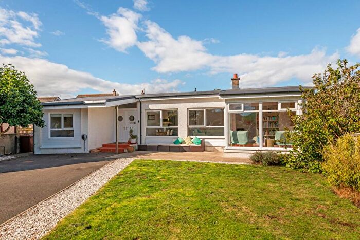 4 Bedroom Bungalow For Sale In Horseleys Park, St Andrews, KY16