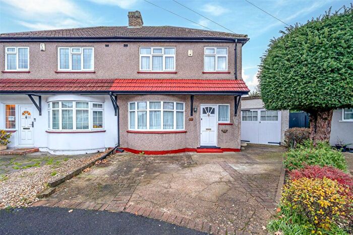 3 Bedroom Semi-Detached House For Sale In Windsor Road, Bexleyheath, Kent, DA6