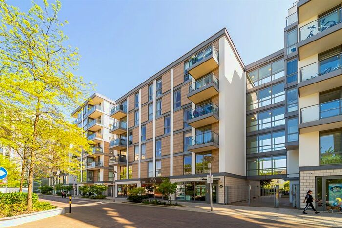 2 Bedroom Flat To Rent In Great West Quarter, Ealing Road, TW8