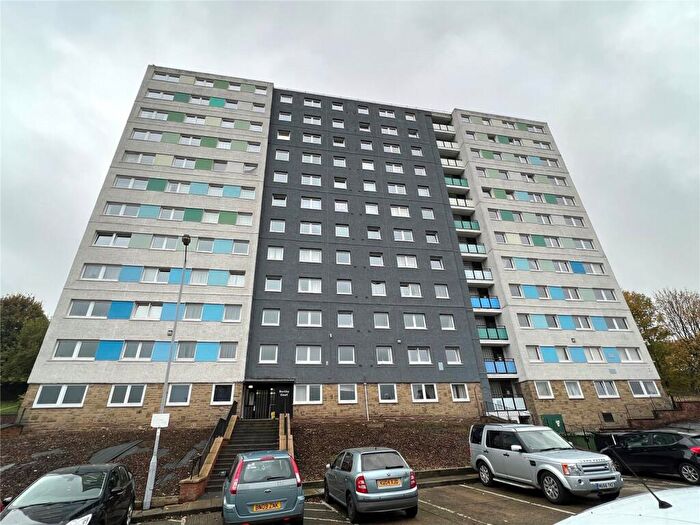 1 Bedroom Apartment For Sale In Parkwood Rise, Keighley, West Yorkshire, BD21
