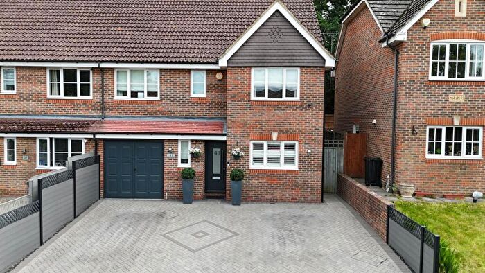 4 Bedroom Semi Detached House For Sale In Woodcock Court, Three Mile Cross, RG7
