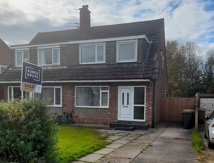 3 Bedroom Semi-Detached House To Rent In Stour Lodge, Preston, PR2