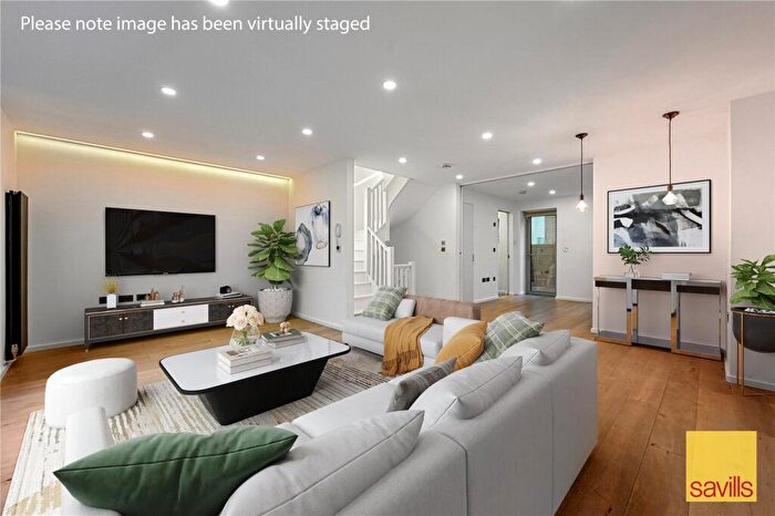 3 Bedroom Terraced House For Sale In Rotherhithe Street, London, SE16