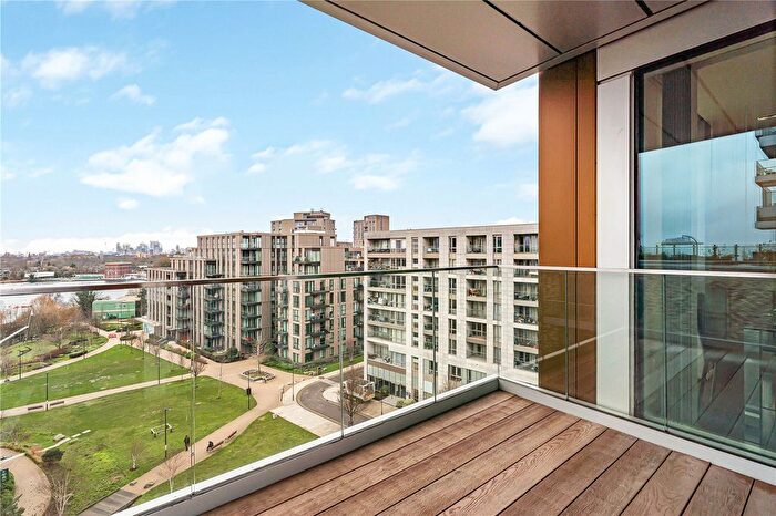 2 Bedroom Flat To Rent In Woodberry Down, London, N4