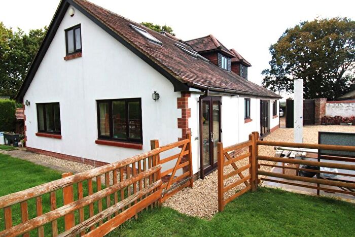 1 Bedroom Semi-Detached House To Rent In Kings Copse Road, SO45