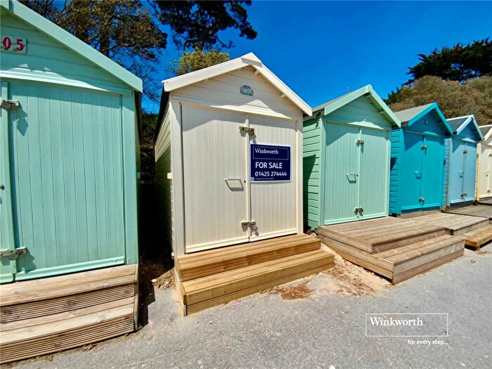 Bungalow For Sale In Mudeford, Christchurch, Dorset, BH23