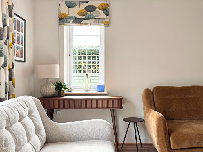 4 Bedroom Detached House For Sale In Williamson Way, Pitstone, LU7