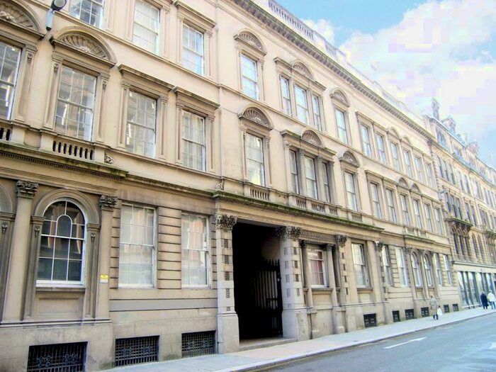 1 Bedroom Apartment To Rent In Canada Court, Miller Street, G1