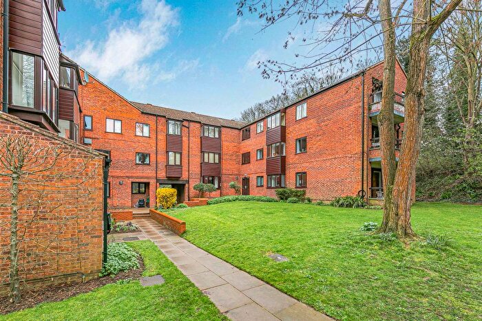 3 Bedroom Maisonette To Rent In Copperwood, Hertford, SG13