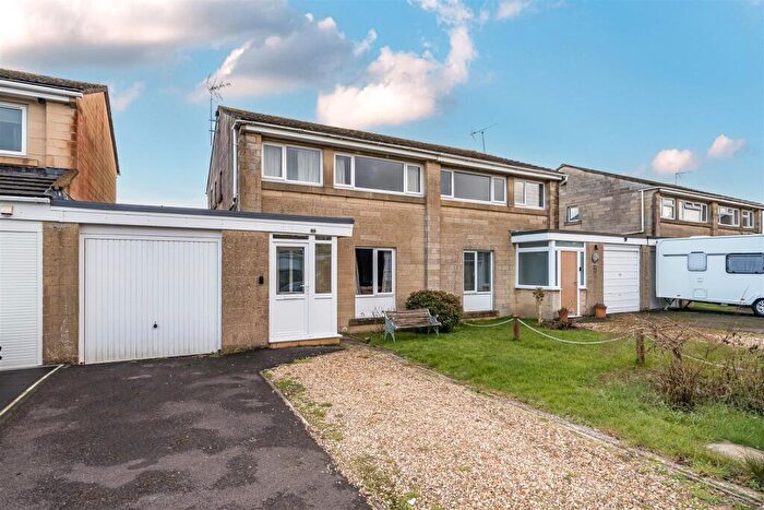 3 Bedroom Semi Detached House For Sale In Bloomfield Avenue, Timsbury, Bath, BA2