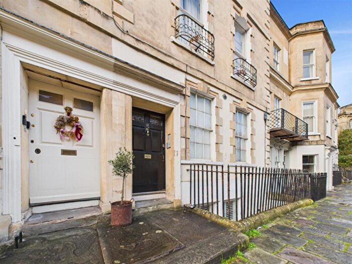1 Bedroom Apartment For Sale In Vineyards, Walcot, Bath, BA1
