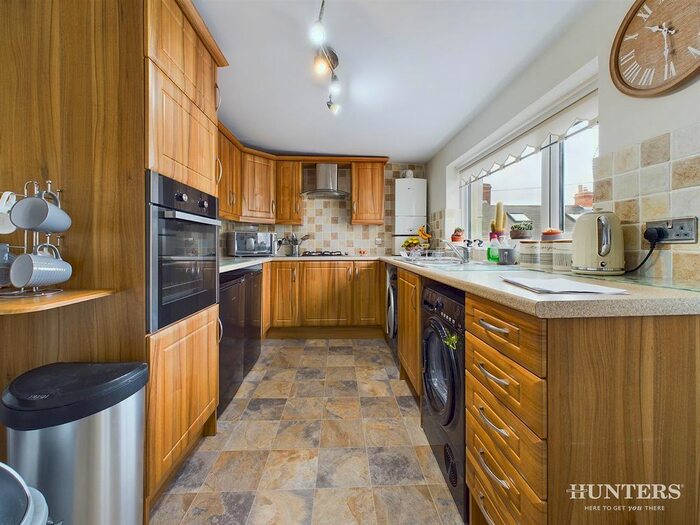 3 Bedroom Bungalow For Sale In First Street, Pont Bungalows, Leadgate, Consett, DH8