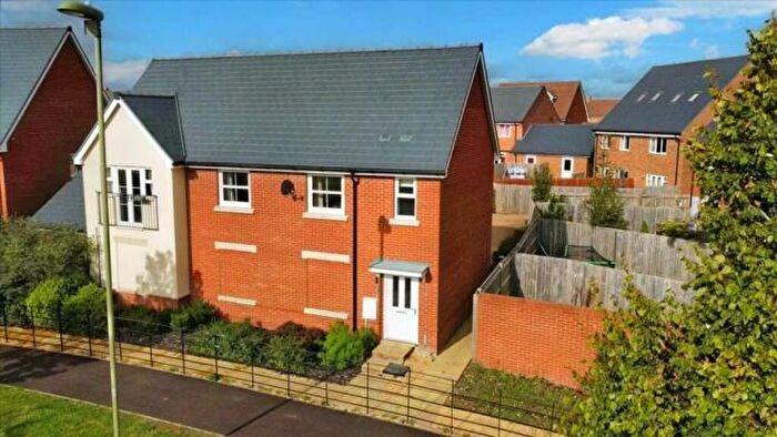 2 Bedroom Coach House To Rent In Heddle Road, Andover, SP11