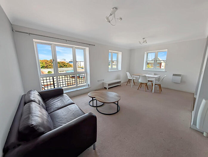 2 Bedroom Apartment To Rent In Albany Gardens, Colchester, CO2