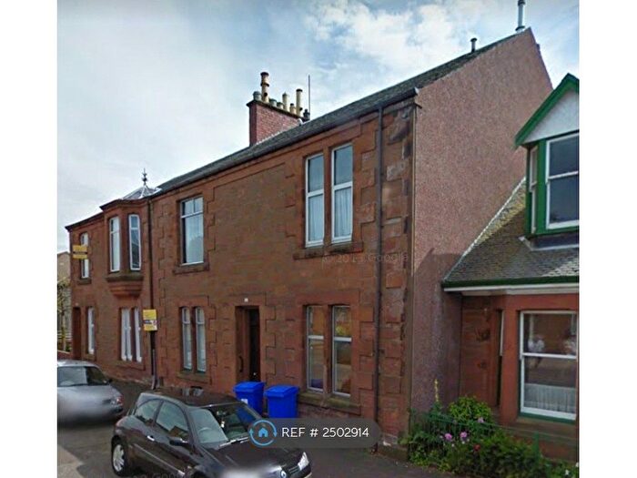 1 Bedroom Flat To Rent In East Donington Street, Darvel, KA17