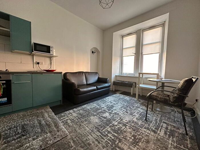 2 Bedroom Flat To Rent In Shettleston Road, Glasgow, G32