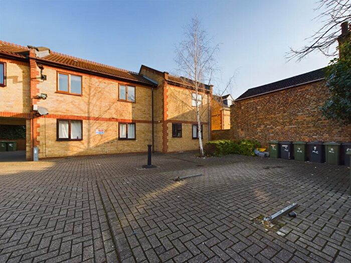 1 Bedroom Flat For Sale In Monument Street, Peterborough, PE1