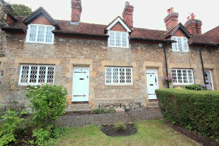 1 Bedroom Terraced House To Rent In High Street, Chipstead, Sevenoaks, Kent, TN13